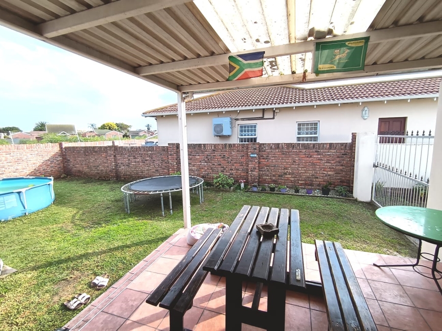 2 Bedroom Property for Sale in Parsonsvlei Eastern Cape